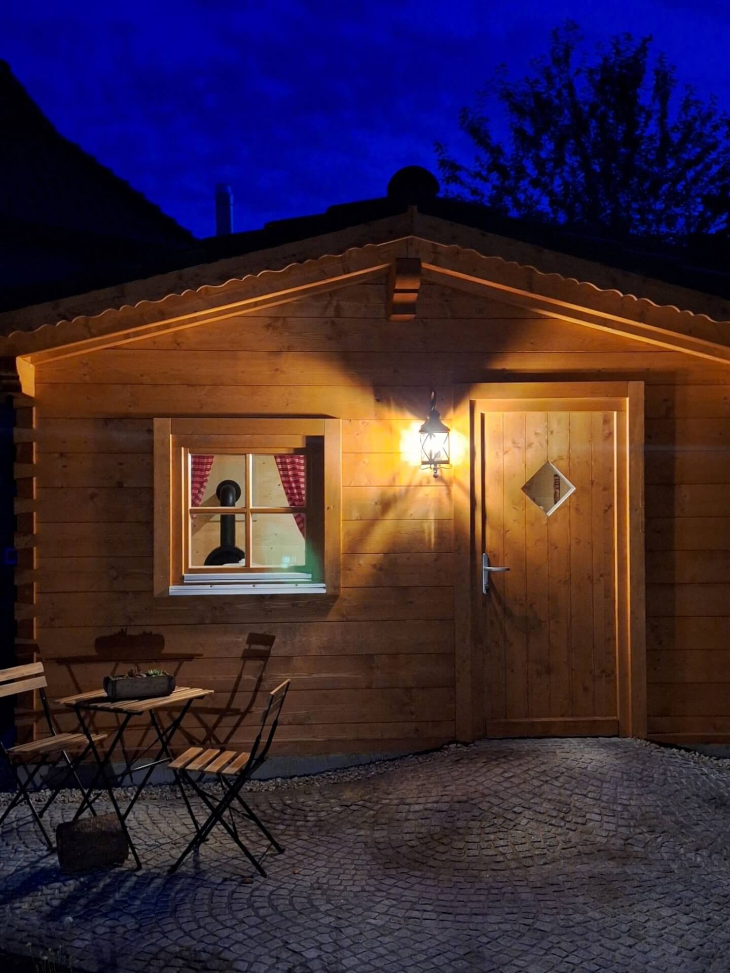 Gartenhaus Ingolstadt bei Nacht
